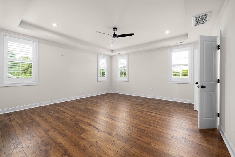 Retail Showroom — Sherer's Flooring